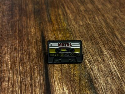 Odznak Kazetka Metal